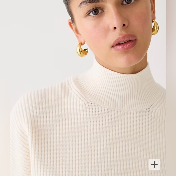 New JCrew Ribbed turtleneck sweater in stretch yarn - Picture 4 of 7